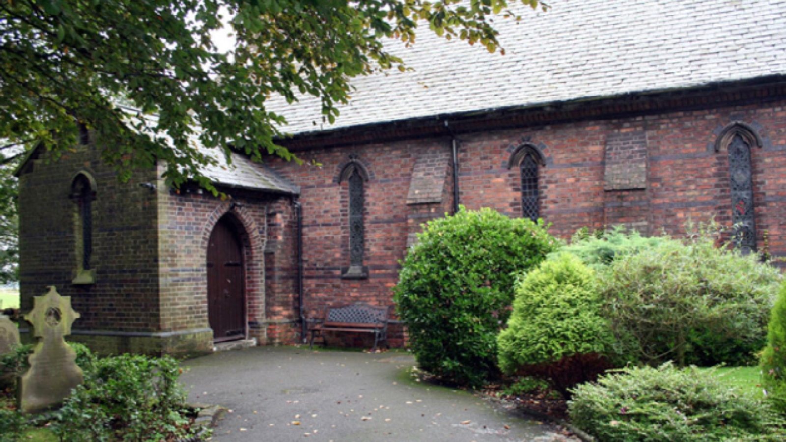 St Richard's Church, Skelmersdale, Lancashire - 184 Liverpool Road